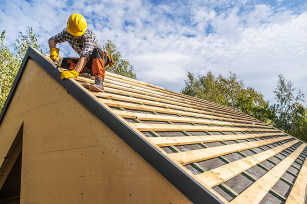 Best Commercial Roofing Services  in Oconomowoc, WI